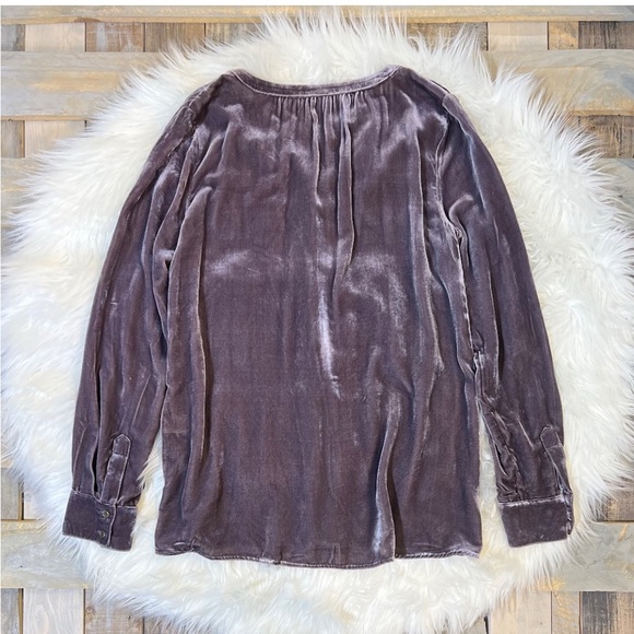 💜❤️ Sundance Velvet Festive top - Picture 3 of 9